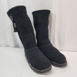 UGG Australia Size 6 Women’s Black Cardy Knit Button Boots